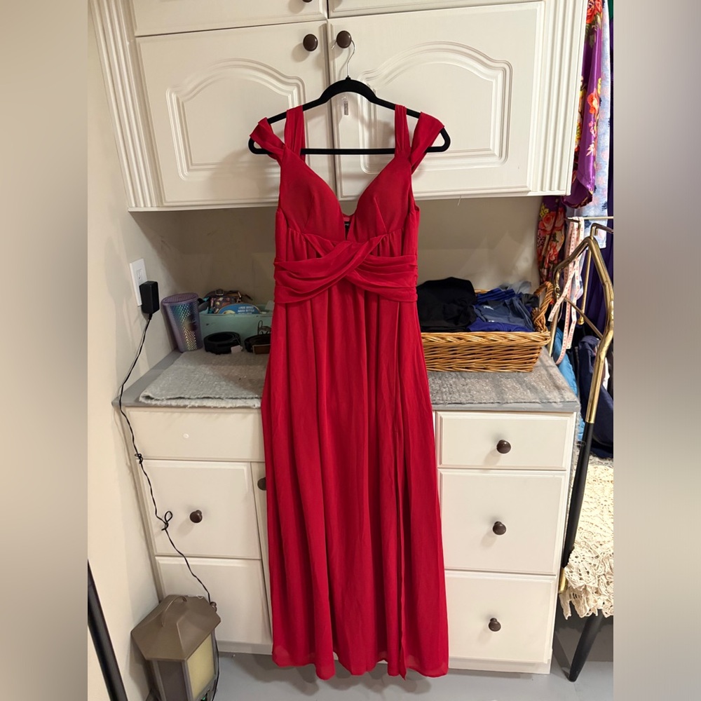 Elegant Red Evening Gown